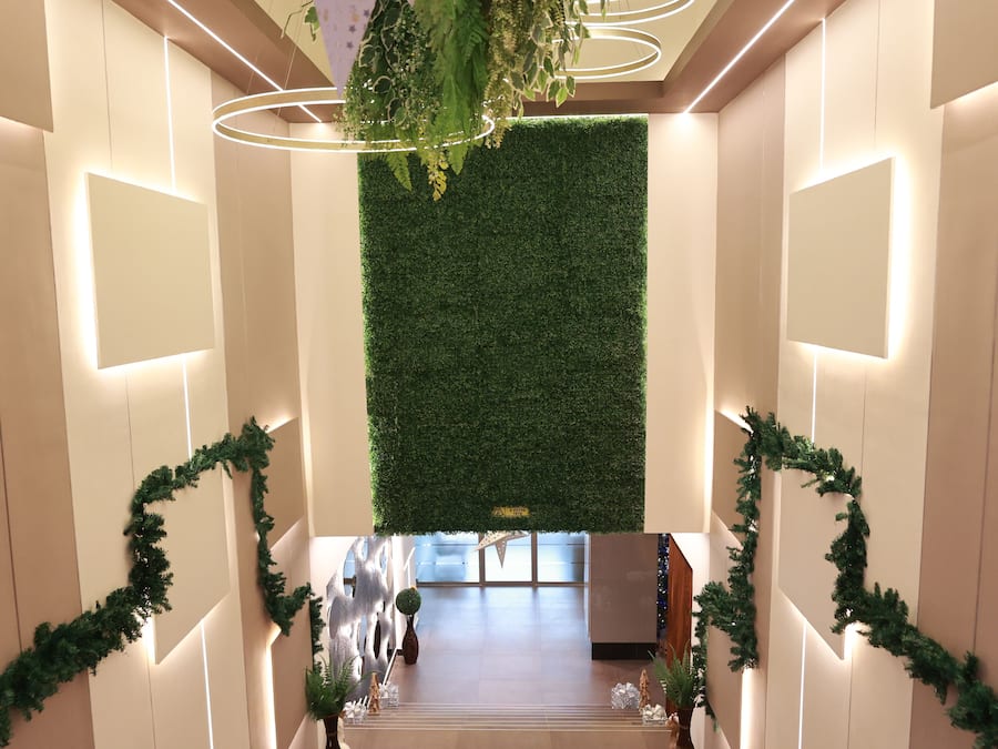 Breakfast, lunch and dinner served