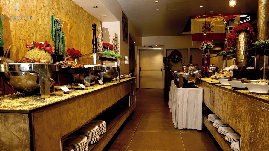 Hotel La Falaise Bonapriso
