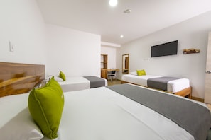 Chambre Triple Standard | Wi-Fi gratuit, draps fournis