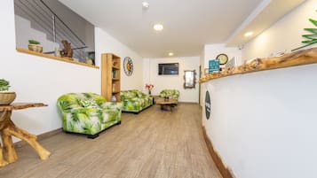 Sala de estar en el lobby