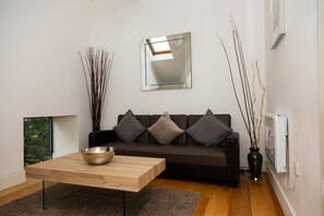Apartment, Private Bathroom (1 Bedroom ) | Lounge
