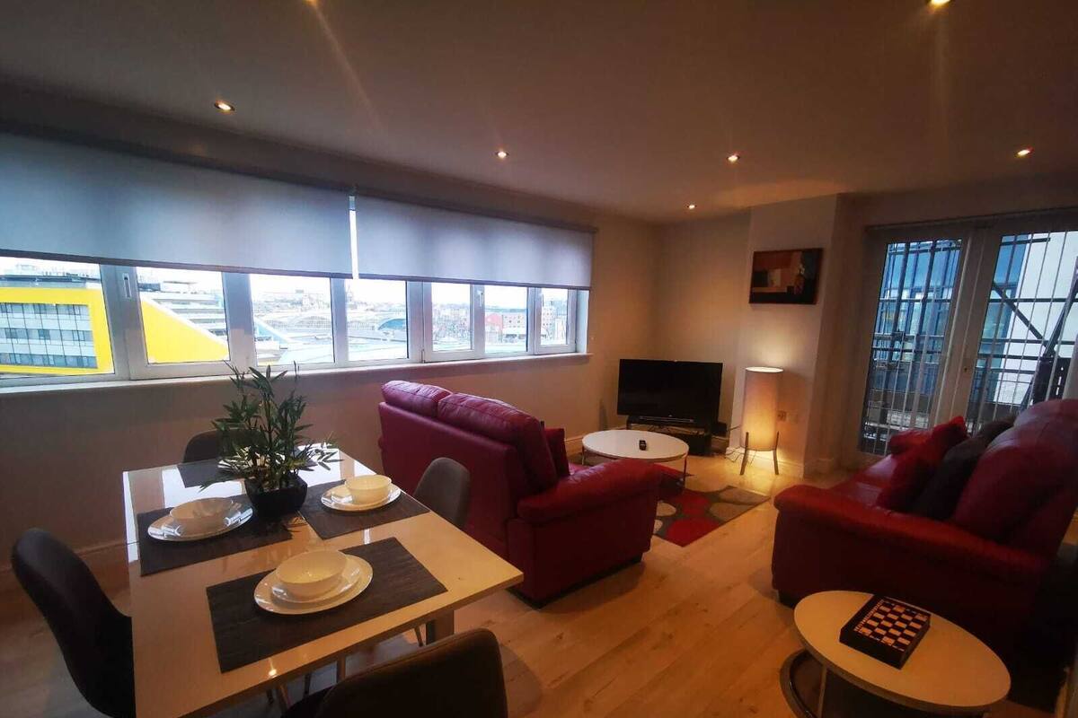 Apartment, Private Bathroom (Sleeps 5) | Lounge