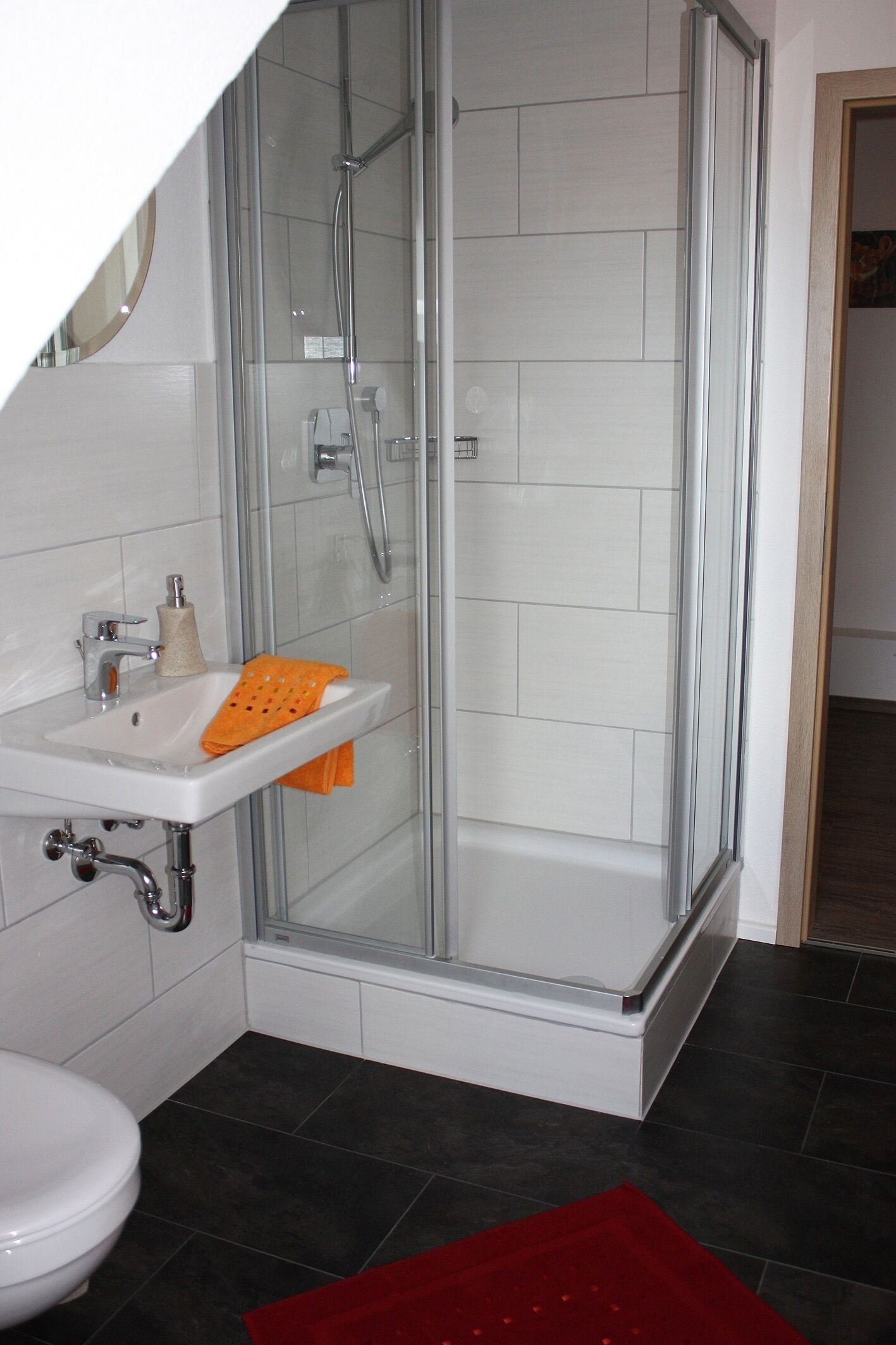 standard apartment, private bathroom | bathroom