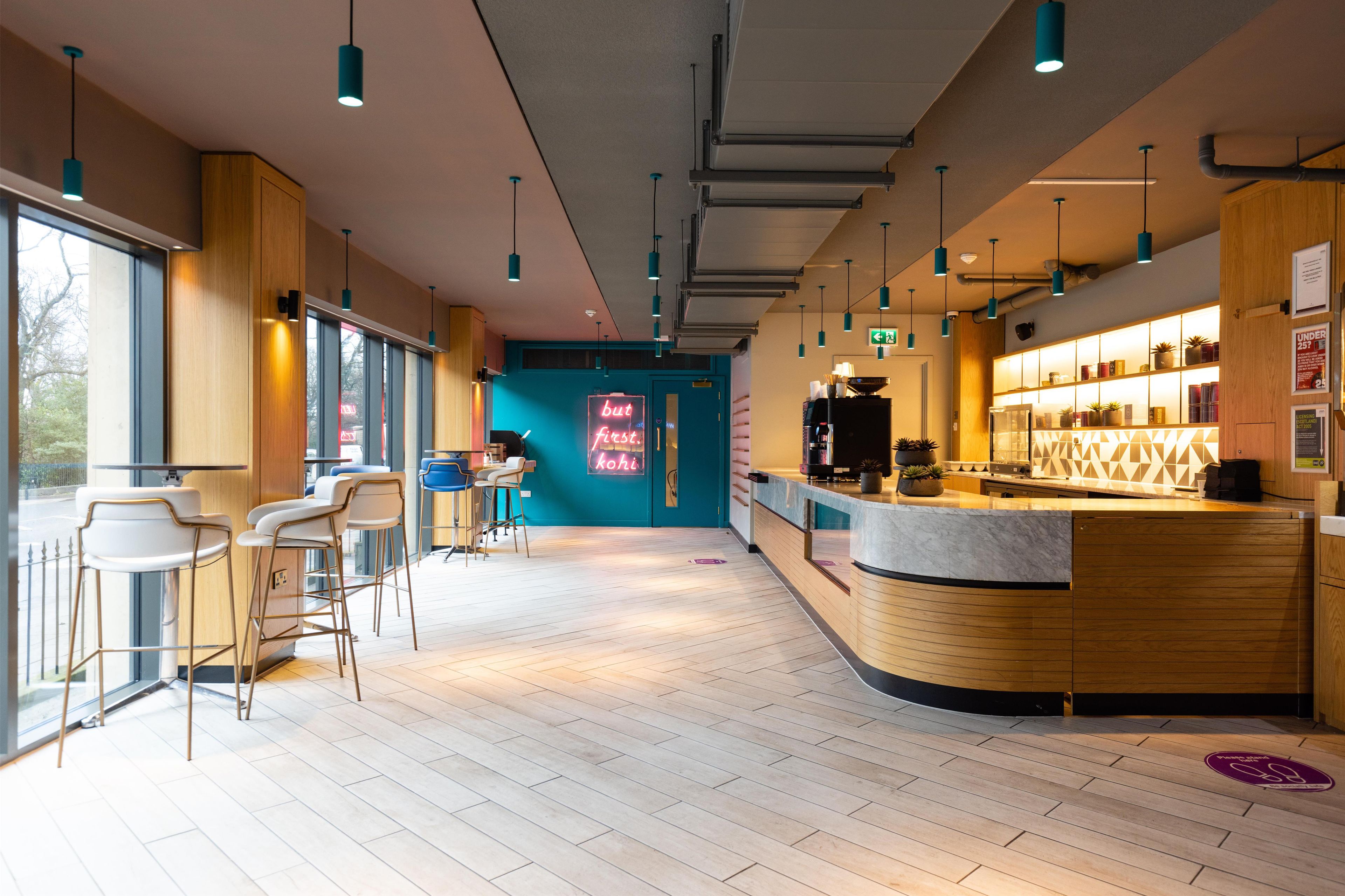Coffee shop