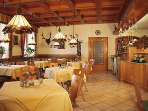 Desayuno buffet incluido todos los días 