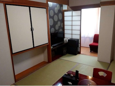 Interior. Hotel Takanoya