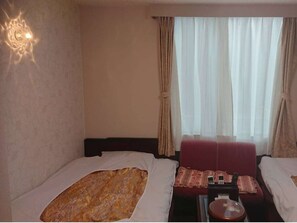 Room - Hotel Takanoya (Tahara)