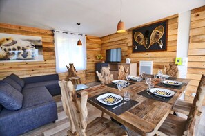 別墅, 非吸煙房 (Canada) | 私人廚房 | 電冰箱、微波爐、烤箱、爐台