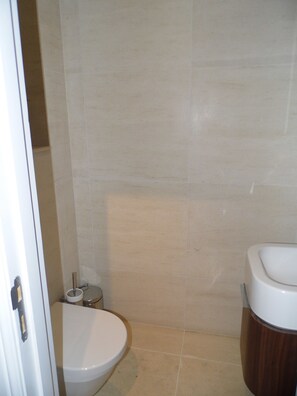 Free WiFi - Knightsbridge Apartments (London)