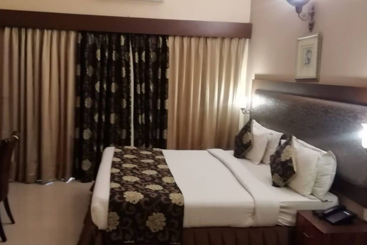 City-Suite, Stadtblick | 1 Schlafzimmer, hochwertige Bettwaren, Zimmersafe