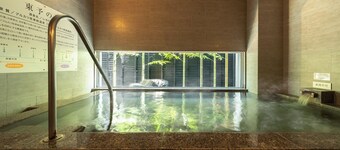 Super Hotel Shikoku Chuo