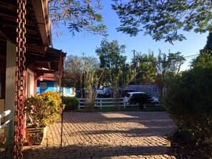 Free self-parking - Pousada San Mariz (Cachoeiras de Macacu)