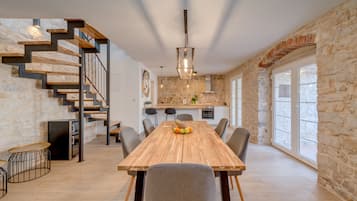 Casa Deluxe | Servicio a la habitación