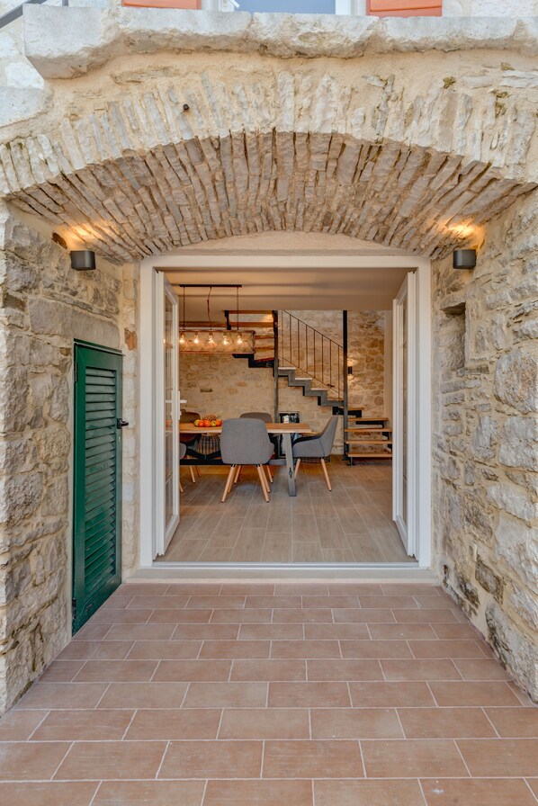 Property entrance - Holiday home Rocca (Supetar)