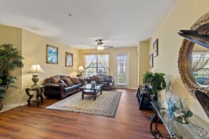 Executive Apartment, Multiple Beds | Laundry - Executive 3 Br Villa @Universal / Vista Cay/Conv.Center (Orlando)