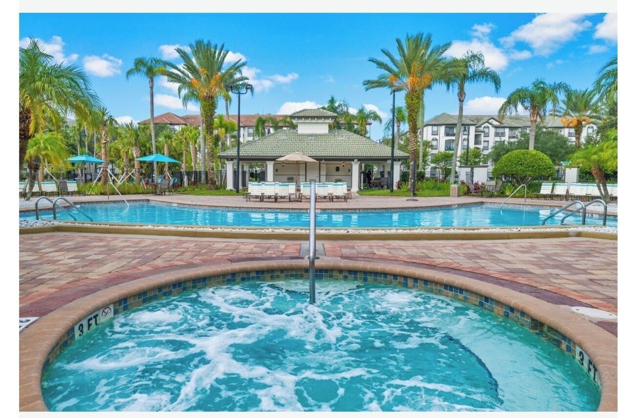 2 outdoor pools, open 9:00 AM to 10:00 PM, pool umbrellas, pool loungers
