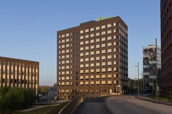 Exterior - Holiday Inn Eindhoven Airport by IHG (Eindhoven)