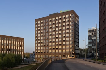 Holiday Inn Eindhoven Airport by IHG