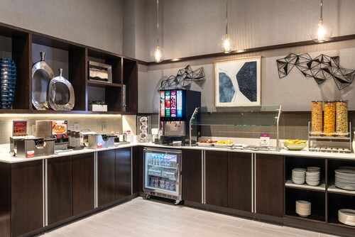 Holiday Inn Express Boston South - Quincy by IHG