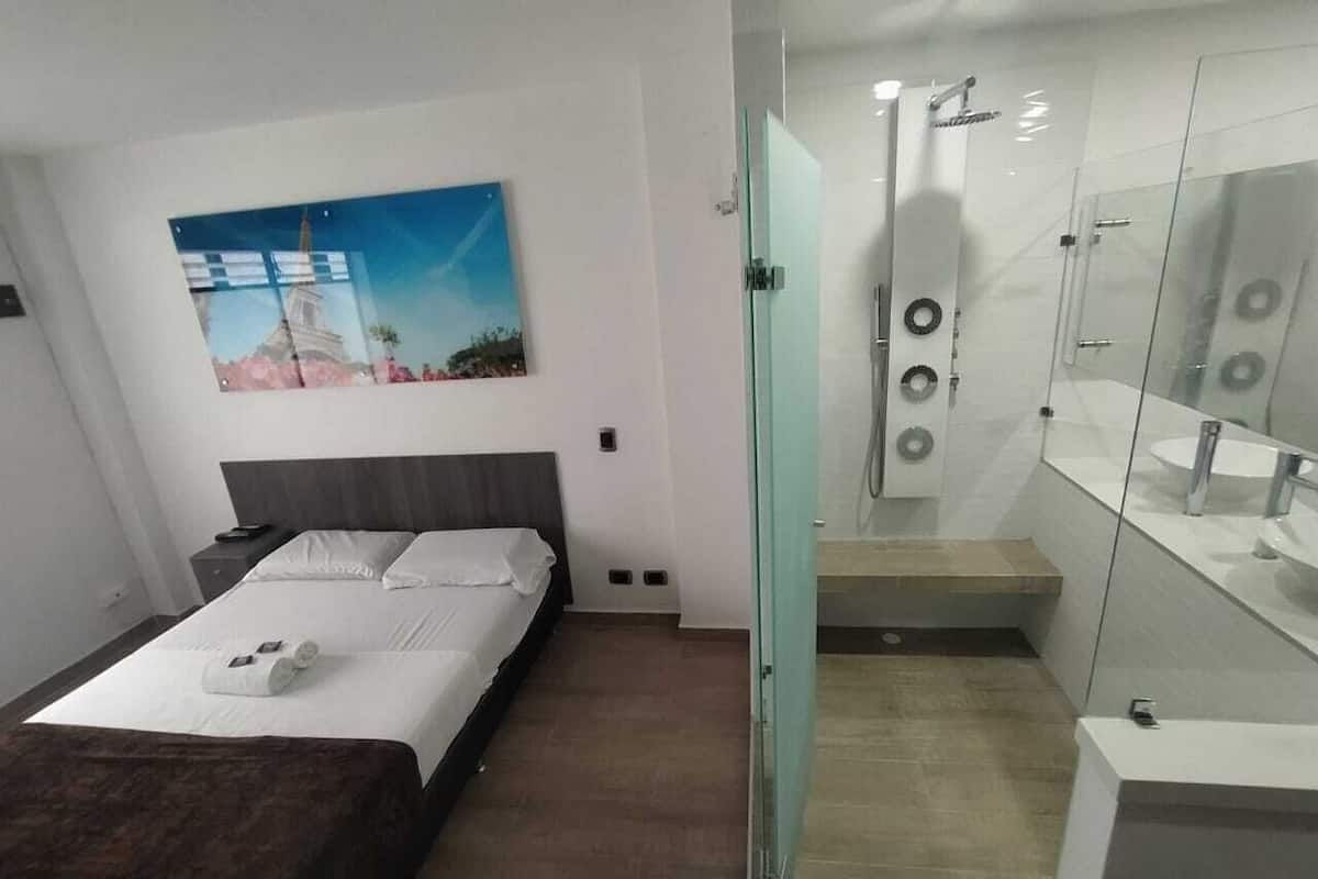 Superior Studio Suite, 1 Double Bed | Premium bedding, soundproofing, free WiFi