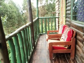 Standard Twin Room | Balcony - Ruhija Community Rest Camp (Bwindi)