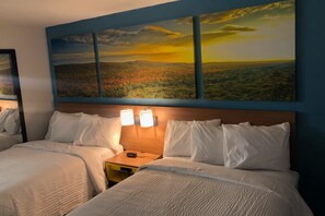 Room - super 8 by wyndham indianapolis west (Indianapolis)