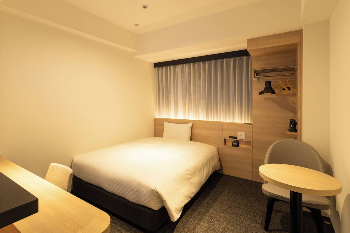 ผ้านวมขนเป็ด, โต๊ะทำงาน, พื้นที่ทำงานแบบใช้แล็ปท็อป, Wi-Fi ฟรี