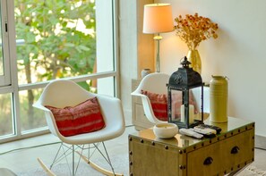 Smart TV 50 pulgadas con canales de televisión vía satélite, televisión