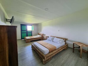 1 camera, letti aggiuntivi (a pagamento), lenzuola