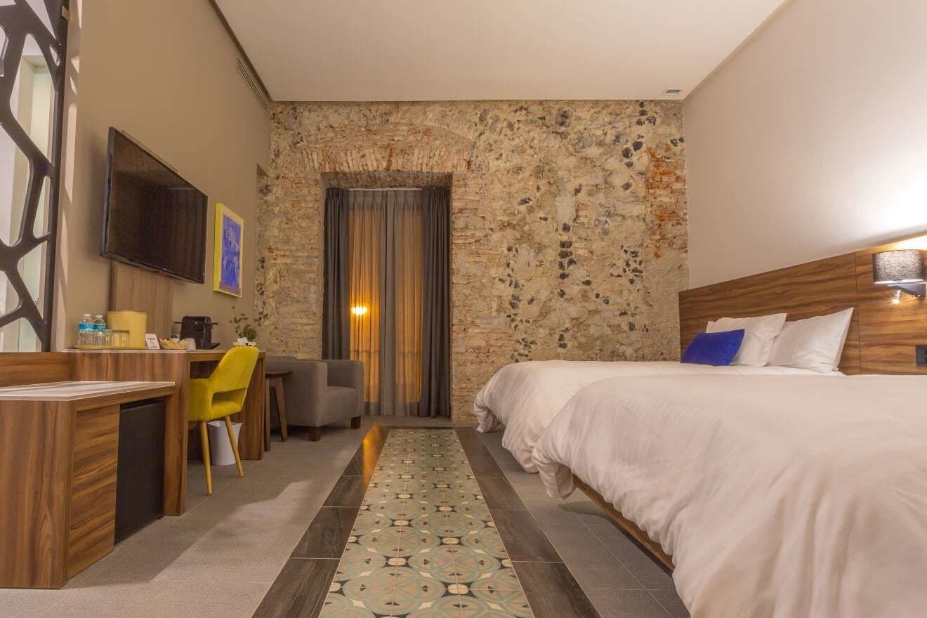 Premium bedding, down duvets, minibar, in-room safe