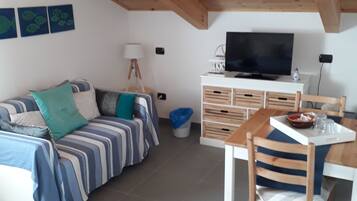 Camera Executive, vista mare parziale | Biancheria da letto di alta qualità, con stile personalizzato