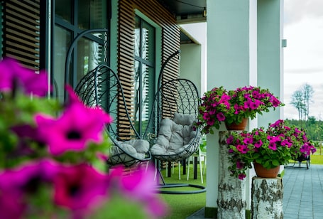 ์ผ์ธ ์๋น