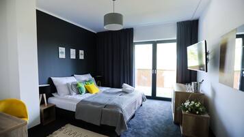 Classic Double Room, Balcony | Premium bedding, desk, laptop workspace, blackout drapes