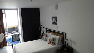 Double Room | Minibar, free WiFi