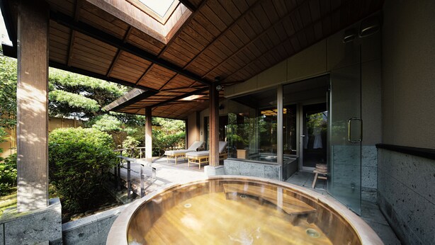 Suite (with 2 Open-Air Bath, Terrace, Kocho) | Kamar mandi