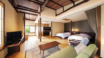 Minibar, in-room safe, WiFi