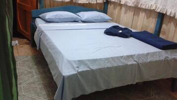 Basic Double Room, Non Smoking | Blackout drapes, iron/ironing board (on request), bed sheets