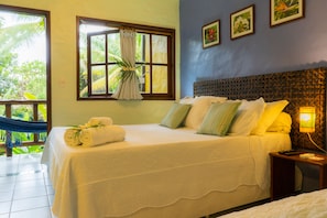 Quarto triplo conforto | 1 quarto, frigobar, cofres nos quartos, cortinas blackout
