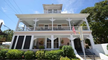 Majoituspaikan julkisivu