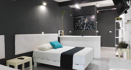 Zyan Rooms