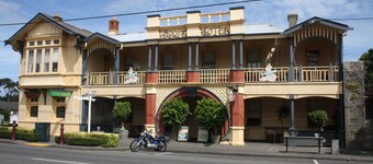 Mickey Bourke's Koroit Hotel