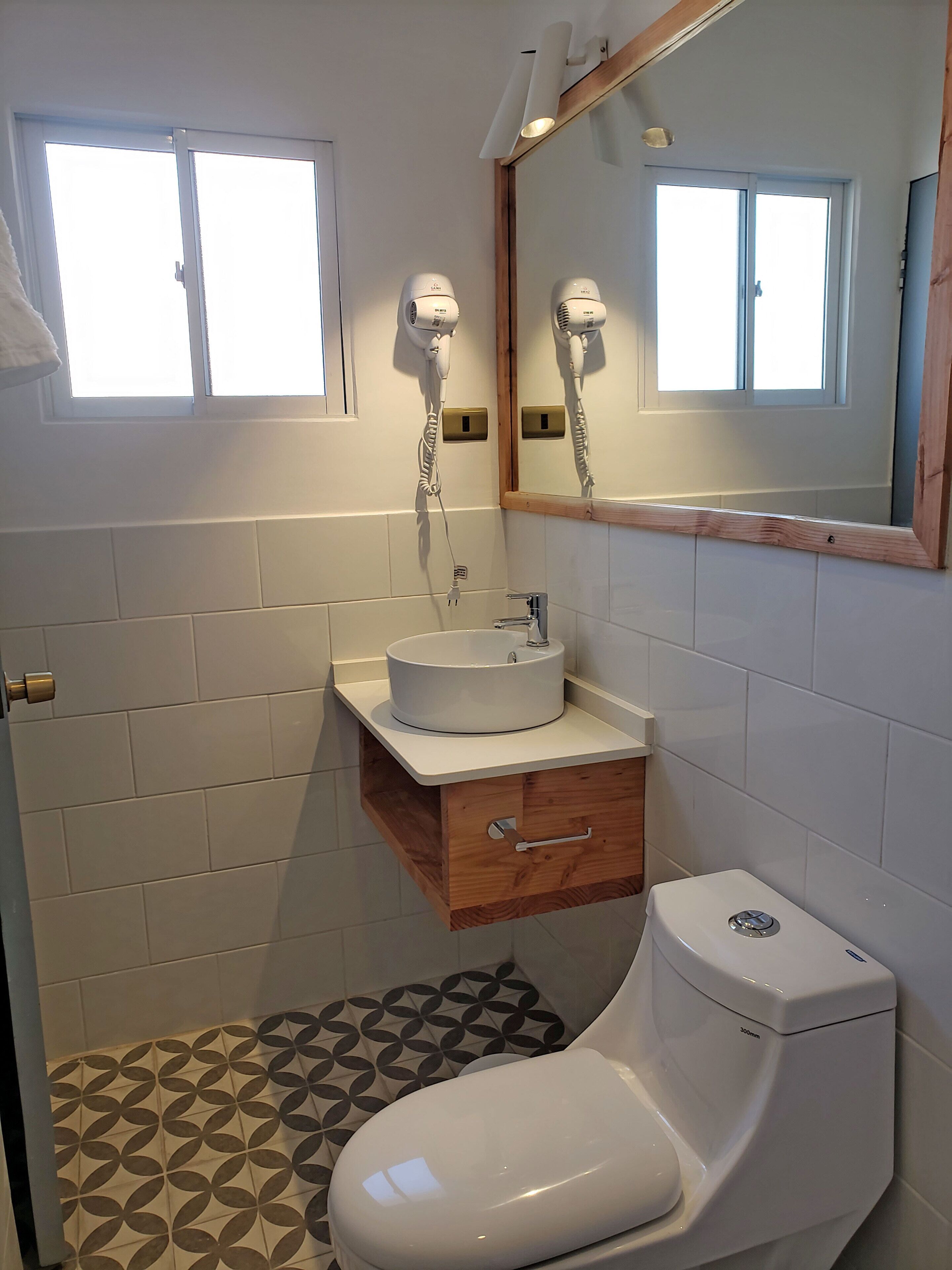 superior room | 1 bedroom, premium bedding, memory-foam beds, in-room safe