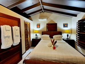 Deluxe Double Room, 1 Queen Bed, Courtyard View (Sunshine) | Premium bedding, individually decorated, individually furnished