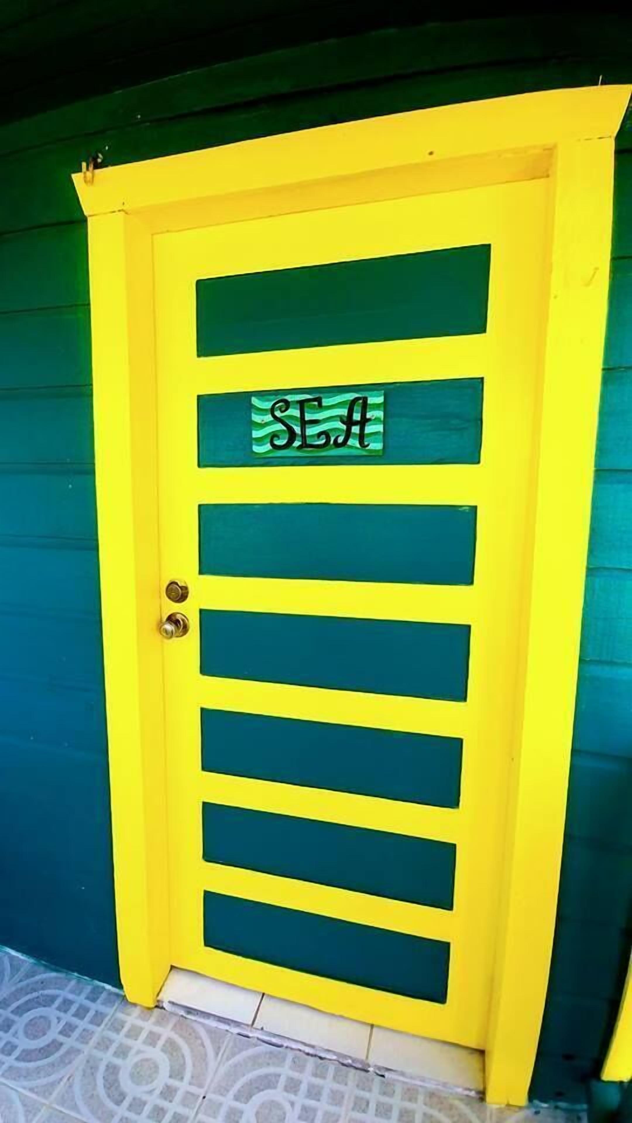 Dobbeltrom – deluxe, 1 queensize-seng, bakgårdsutsikt (Sea) | Sengetøy av topp kvalitet, individuelt dekorert og individuelt innredet