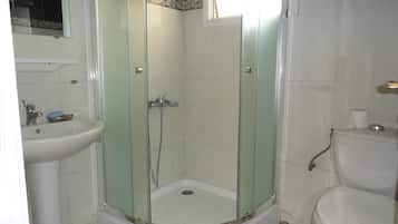 Room, 1 Double Bed | Bathroom shower