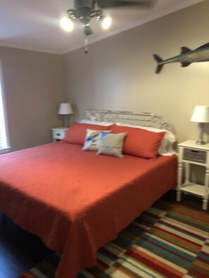 3 bedrooms, free WiFi, bed sheets - LAKE MARION LAKE FRONT VACATION RENTAL (Manning)