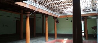 Maison traditionnelle exotique de 150 ans avec petit-déjeuner, déjeuner, dîner et café