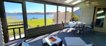 Meadows - Townhome in Bernard`s Landing with all the amenities to enjoy!