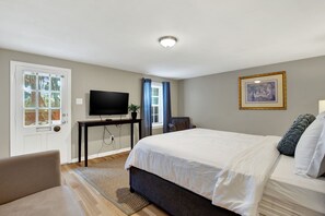 Unclassified image, 4 of 44, button - Heated Pool Access | 5*Clean | Flex Cancelation (Savannah)