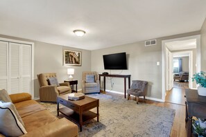 Immagine non classificata, 3 di 44, pulsante